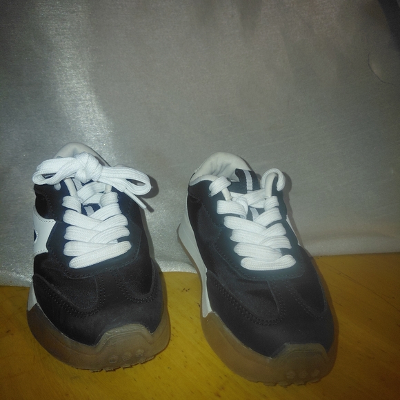 Link Other - Link Monochrome Athletic Shoes